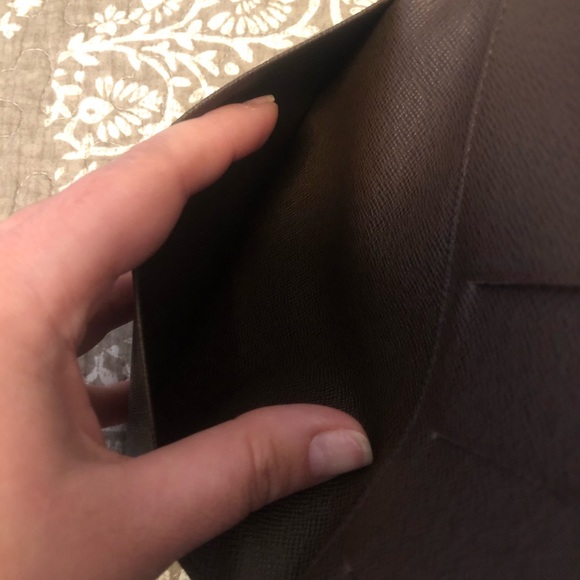 Louis Vuitton Damier Ebene Wallet - Picture 6 of 8
